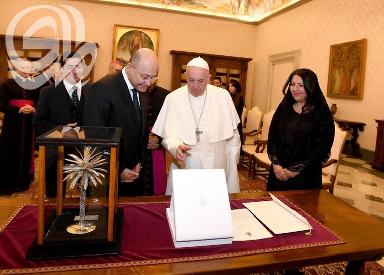 بابا الفاتيكان يزور العراق في أول رحلة دولية بعد كورونا